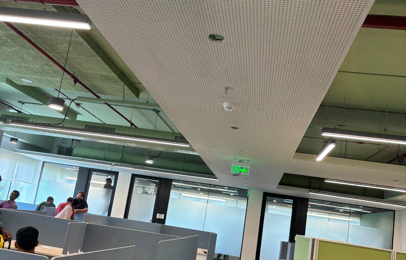 APPLIED MATERIALS - Image 4